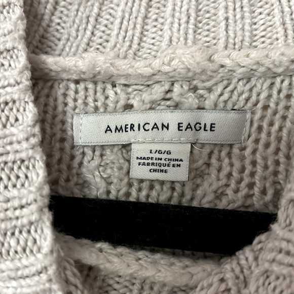 American Eagle sweater - Picture 3 of 4
